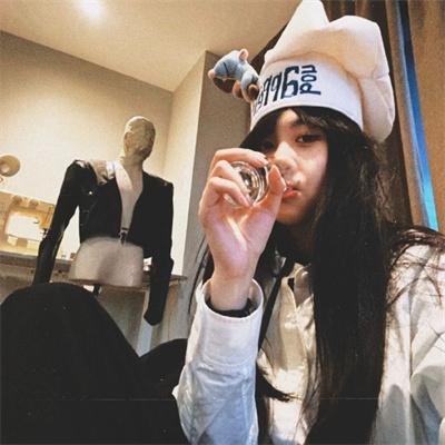 白色女孩粤语